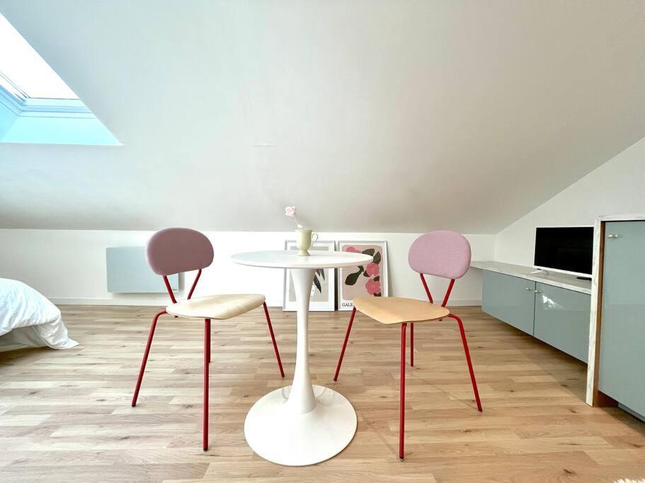 Apartmán Studio Jade : Charmant Logement Place Clemenceau Pau Exteriér fotografie