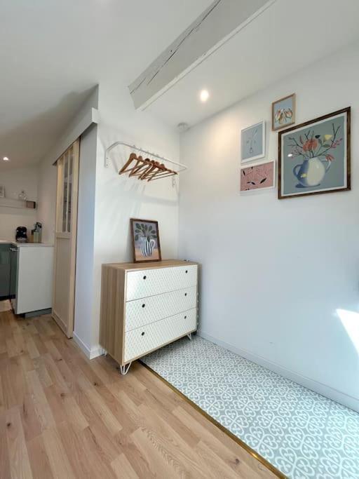 Apartmán Studio Jade : Charmant Logement Place Clemenceau Pau Exteriér fotografie