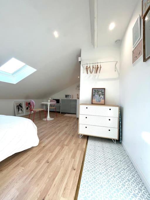 Apartmán Studio Jade : Charmant Logement Place Clemenceau Pau Exteriér fotografie