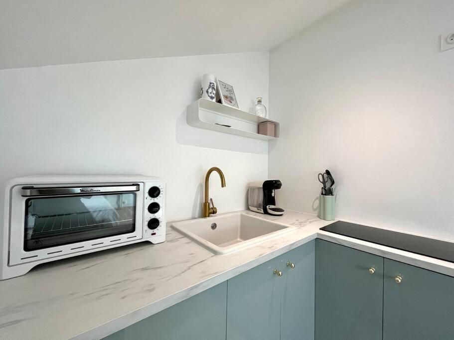 Apartmán Studio Jade : Charmant Logement Place Clemenceau Pau Exteriér fotografie